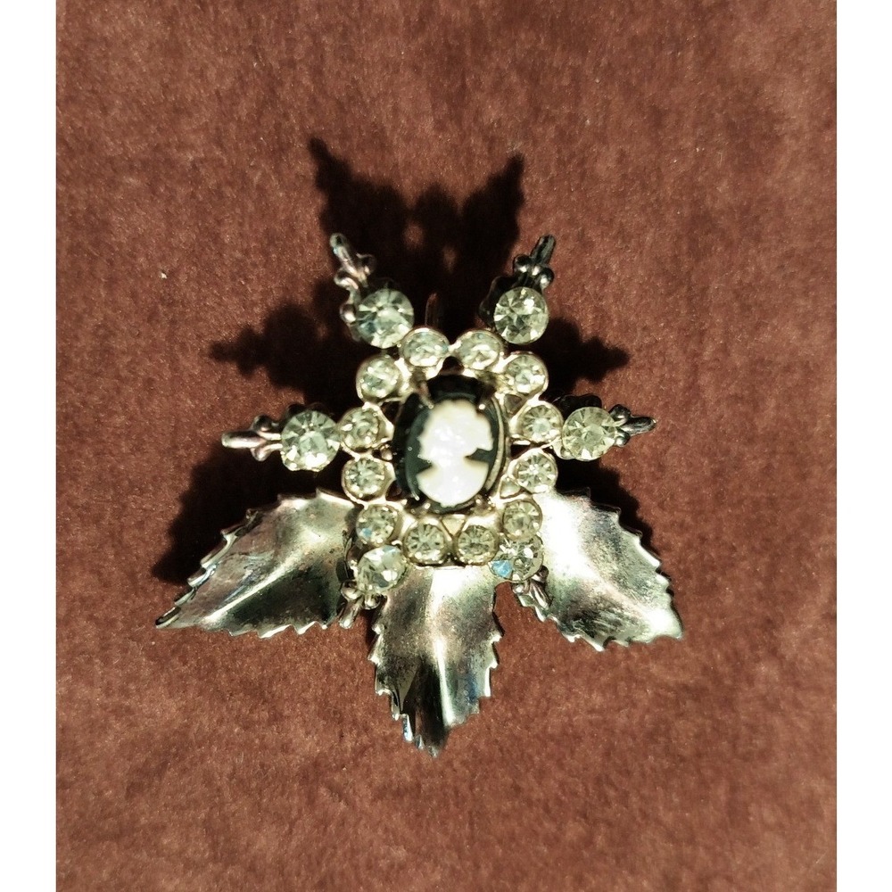 Vintage Cameo Rhinestone Leaf Brooch Silver Tone Starburst Victorian Style Pin